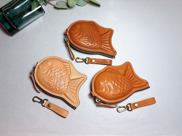 【suppogui様】専用品　革のたい焼きポーチ　本革 Creare】栃木レザー 本革 たい焼きポーチ ICカード対応 財布 ギフトに