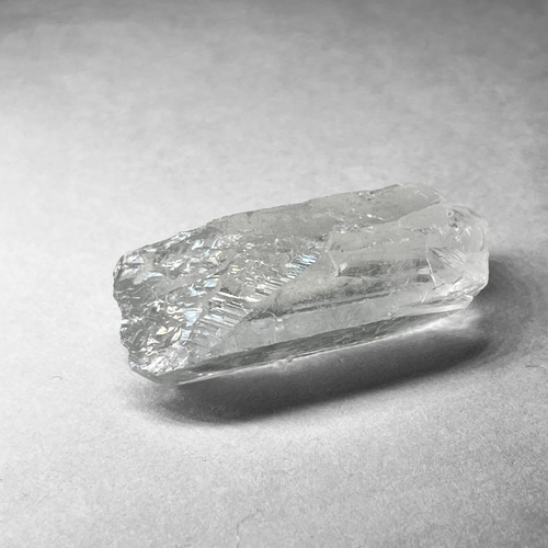 storation / ストレーション水晶ラフポイント J 天然石 N.st 通販