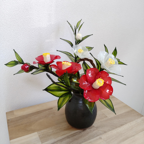 紅白椿♡つる付花器♡アメリカンフラワー♡ディップアート