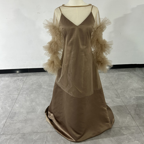 抜群のおしゃれ見えパーティードレス ブラウン トレーン シアーな美  