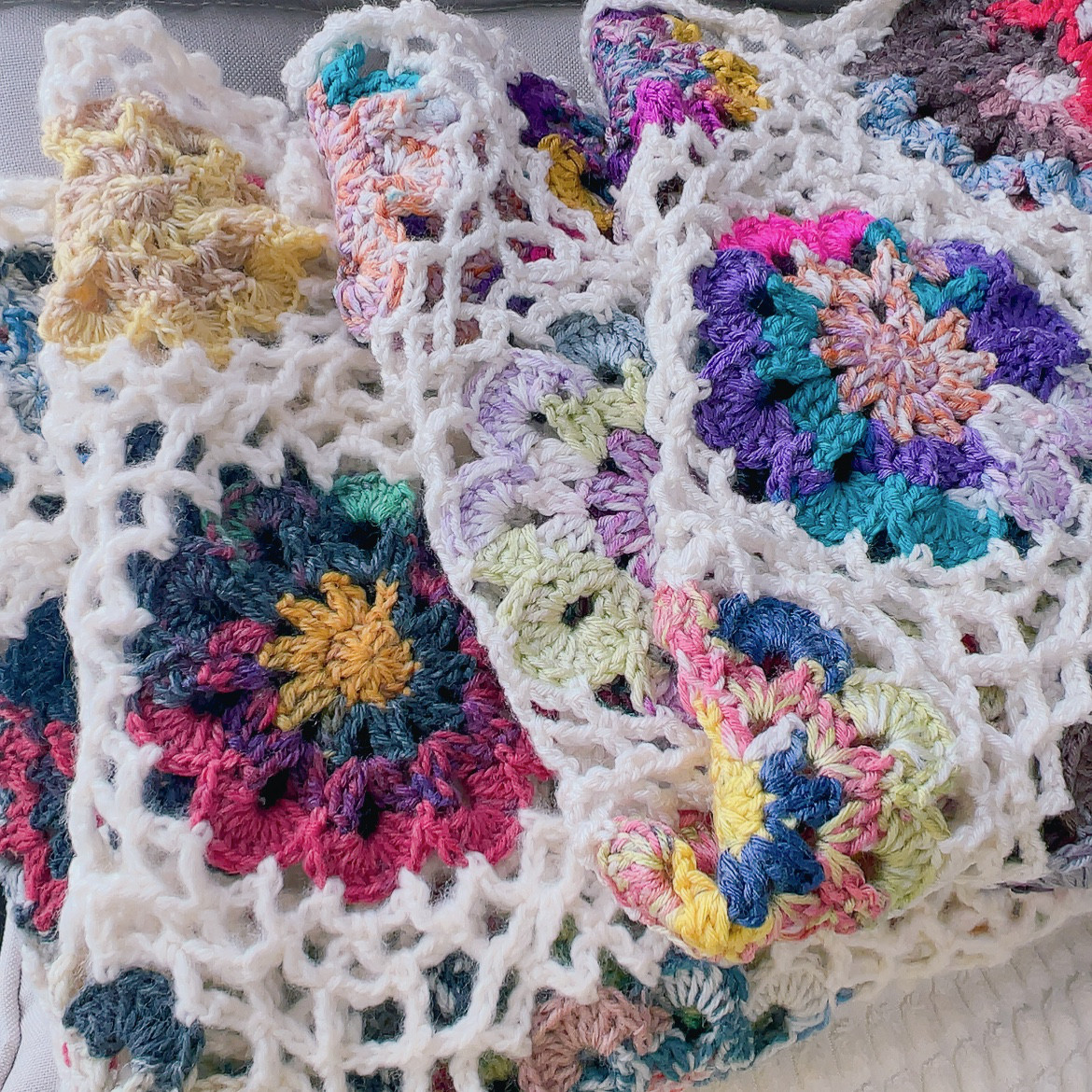 ＊モチーフブランケット＊ 手編みブランケット　膝掛け