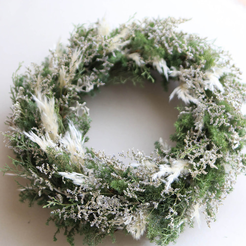 大きめ針葉樹のリース ＊ ホワイト ドライフラワー クリスマスリース