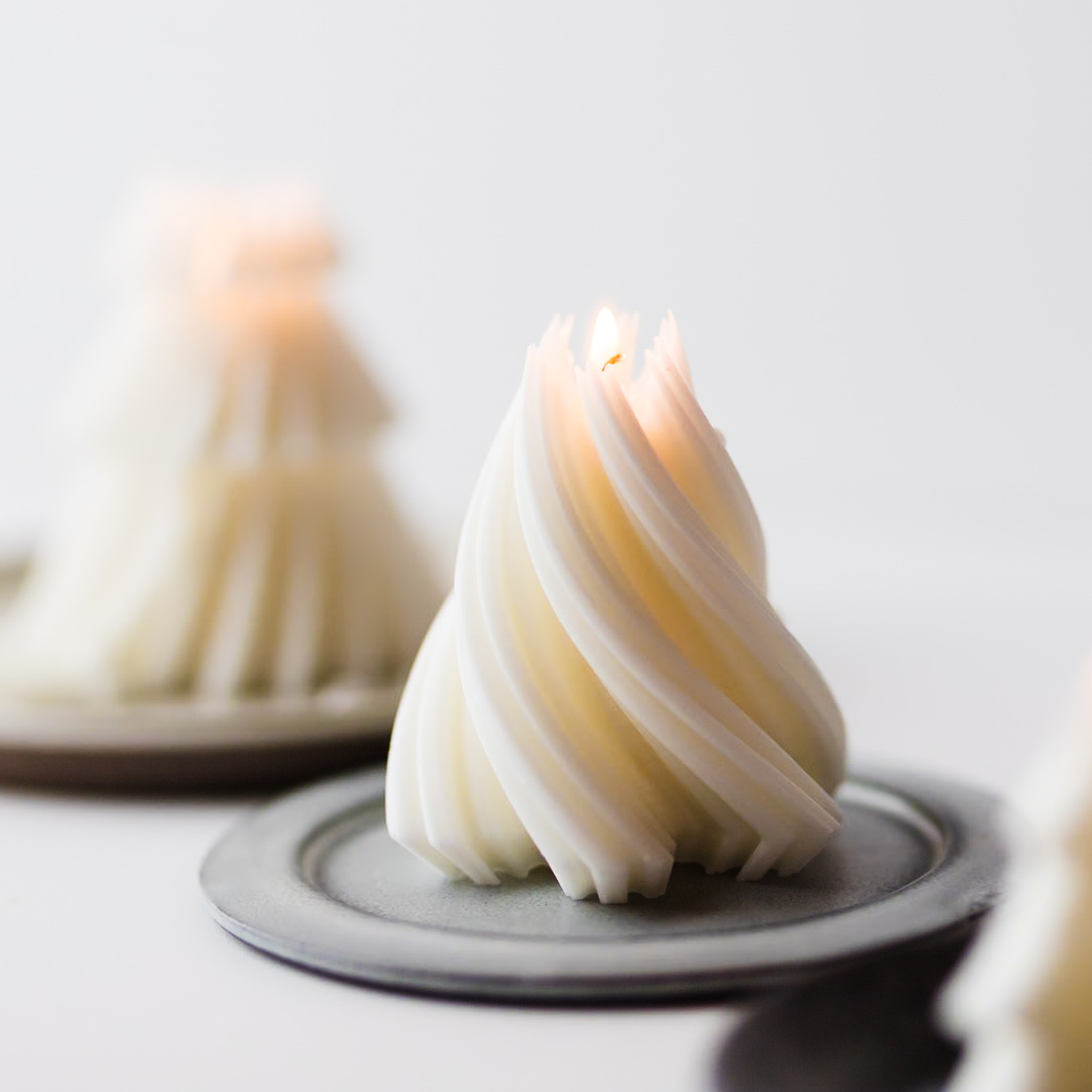 スパイラル キャンドル 2個セット / ソイワックス100%使用 クリスマス　ツリーキャンドル