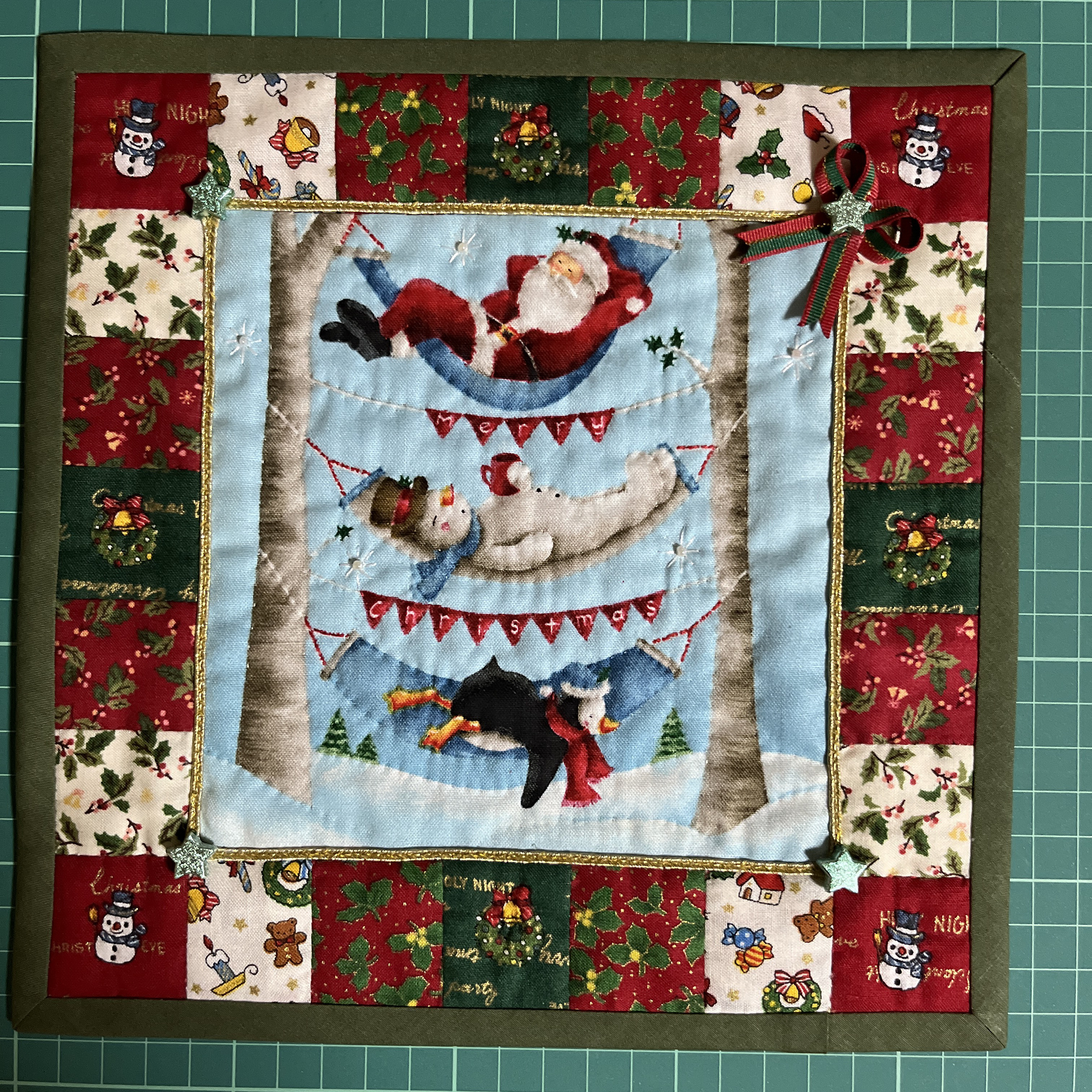 クリスマスタペストリー、パッチワーククリスマスタペストリー