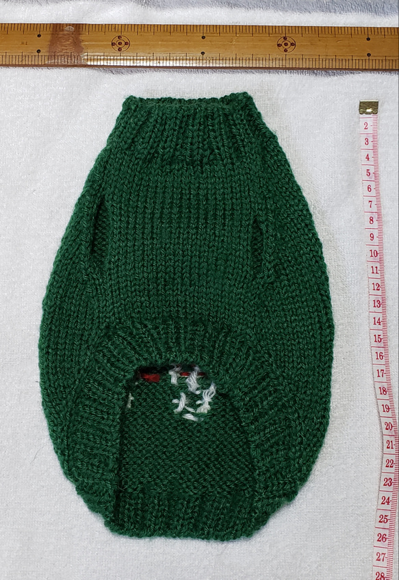 〈お年玉セール〉下記より2割引❤️犬用　手編み　三匹のウサギ模様編みセーター 4枚目の画像