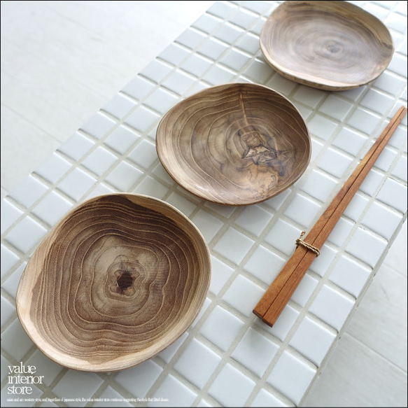 チーク無垢材 プリミティブプレートS 木製食器 木の皿 小皿 取り皿 おつまみ入れ 木のお皿 小鉢 小物入れ ナチュラル 3枚目の画像