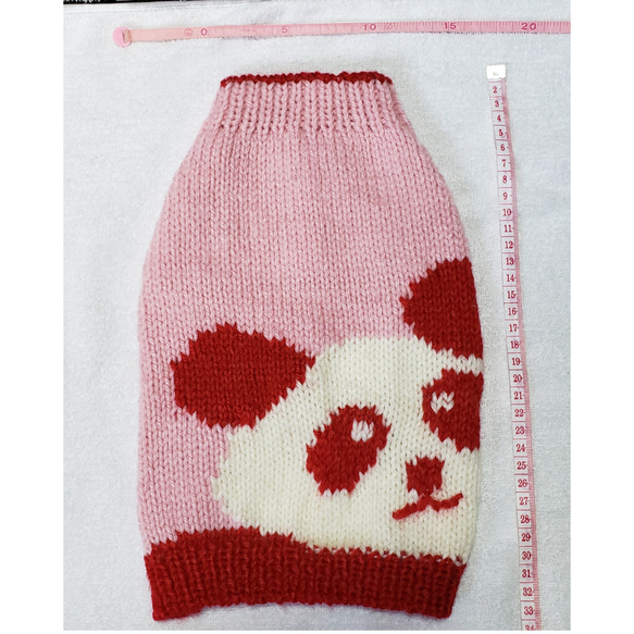〈お年玉セール〉下記より2割引❤️犬用　手編み　パンダ模様編みセーター 1枚目の画像