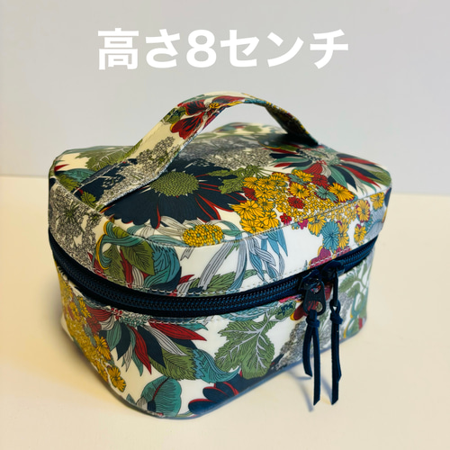 リバティラミネート✩お買い得 25種類セット　たっぷり110gおまけ付き リバティラミネートバニティバック（高さ8センチ）ハンドメイド