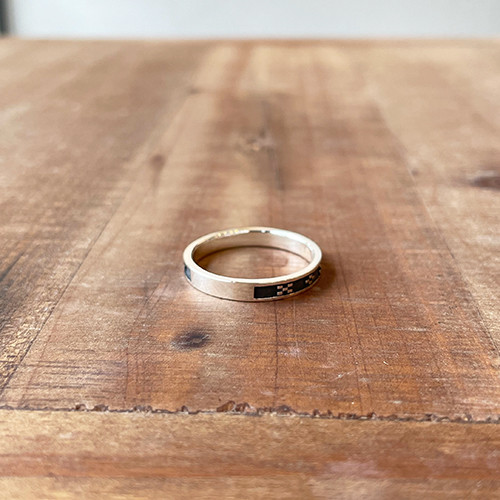 ミンサー柄彫刻指輪 rr-142 指輪・リング 沖縄手作銀細工「琉」 通販