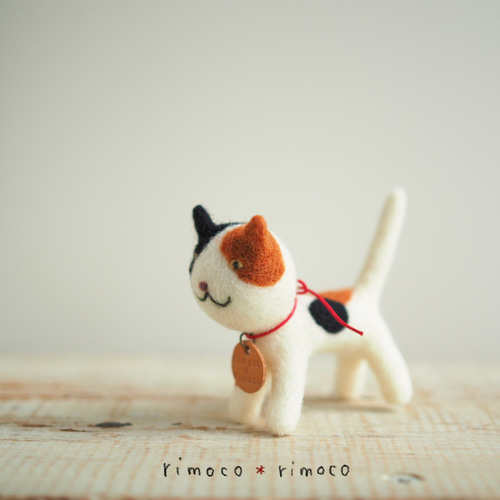 ♡MARIE♡プロフ必読です♪ 羊毛フェルト　猫　No.1 三毛 ♡MARIE♡プロフ必読様専用です♪ 羊毛フェルト 猫 No.1 三毛