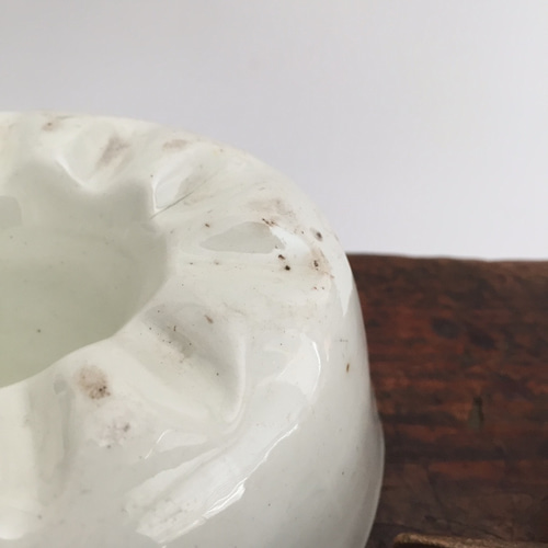 イギリス アンティーク 陶器製 ゼリーモールド バラ型 中サイズ