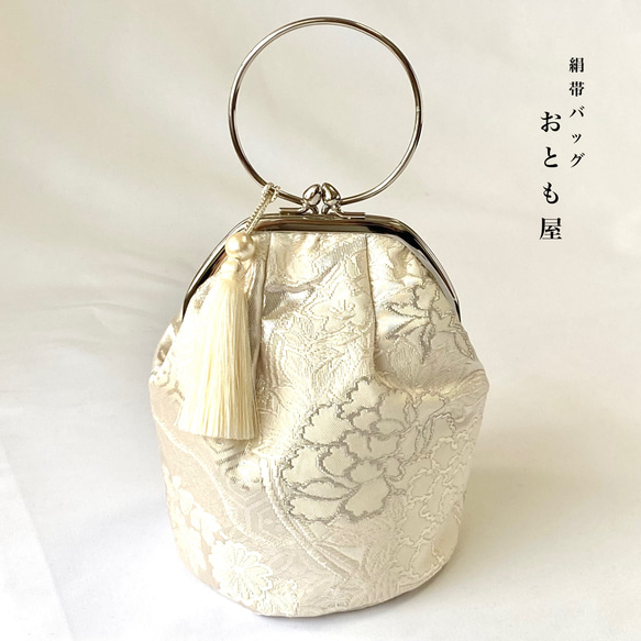 【和装バッグ】ハンドバッグ　パーティーバッグ　がま口 パーティーバッグ クラッチバッグ 結婚式 バッグ 刺繍 花柄