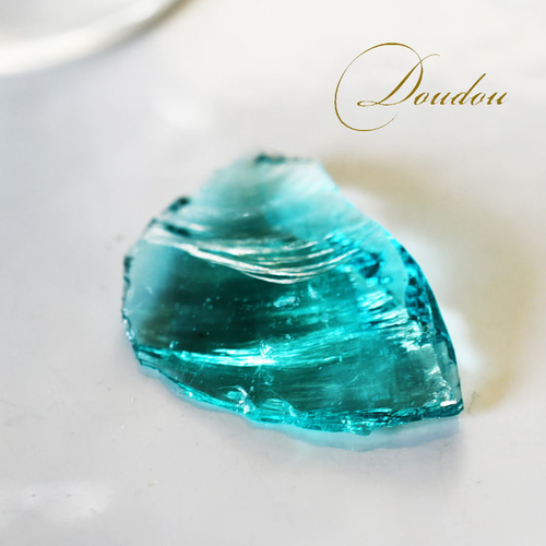 アンダラクリスタル 希少ブルーグリーン 美粒イナンナ〔sa3144