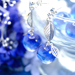 透き通る青の林檎  イヤリングorピアス 2枚目の画像