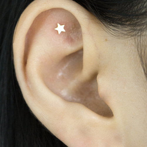 14K金 ゴールド 星 鼻 ダイヤモンド ヘリックス 軟骨 コンク