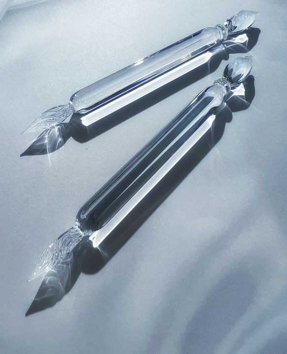 クリスタルキャンドルガラスペン 2枚目の画像