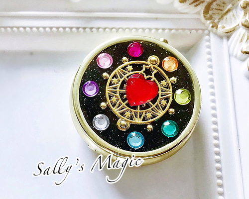 ✿のあーる様①·専用✿ハンドメイド　ピルケース クリスタルハートピルケース ✨全7色 その他アクセサリー AnJurg