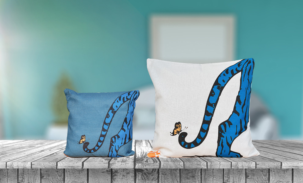 森のクッション blue tiger's butt design -ヒノキの香り-