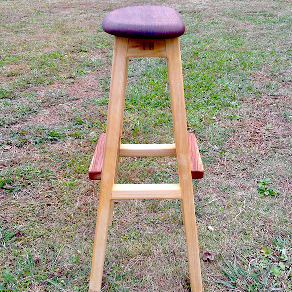 キッチンスツールエンジュ　キッチンスツール　スツール　キッチン　椅子　台所　木製 2枚目の画像