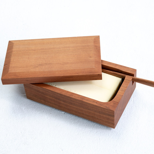 マニーローズ ウッド　バターケース&バターナイフ　木製　新品 Woodキッチングッズ バターケース（ミニバターナイフ付