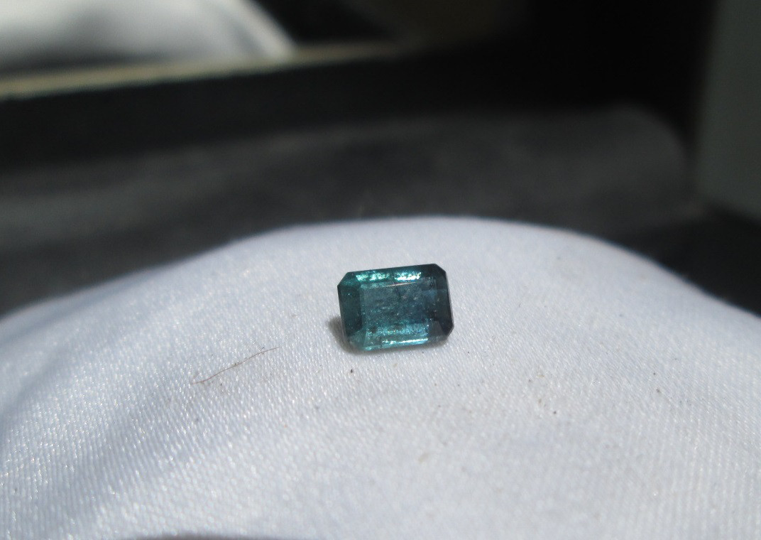 N.9001 インディゴライト ルース　鮮やかなブルー 大特価購入 高品質なインディゴライト