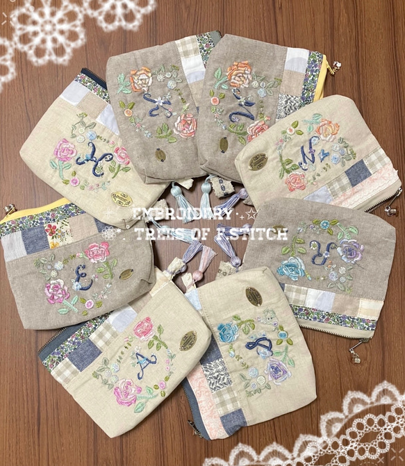 sale⋈イニシャル手刺繍入⚘麻と綿のパッチワークポーチ✩レトロ柄✩一 
