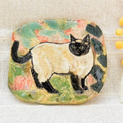 ネコの陶板　シャムねこ　白黒　インテリア飾り・壁掛け　北欧風　植物お花　手作り陶器・陶芸 1枚目の画像