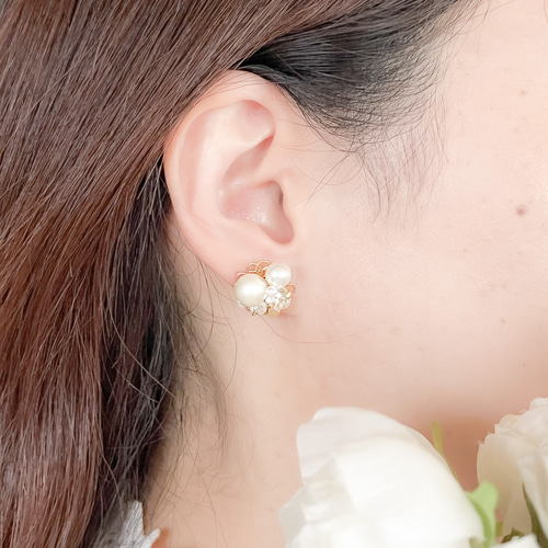 チェコガラスクリア　シャンデリアゴールドフープ☞ハンドメイド ピアス イヤリング チェコガラススモーキーパールピアス・イヤリング ゴールドVer