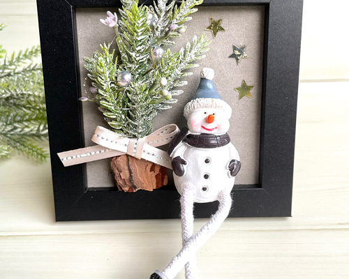 クリスマス❣️おめ目が可愛いサンタ、ヒゲさんた、雪だるまフラワーアレンジ❣️ クリスマス❣️おめ目が可愛いサンタ、ヒゲさんた、雪だるま