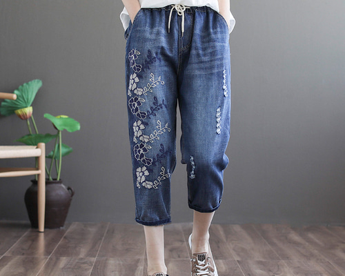綺麗に穿けてお洒落を彩る花柄刺繍デニム♪ パンツ デニムパンツ