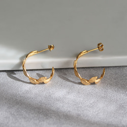 小葉子環形耳環 第10張的照片