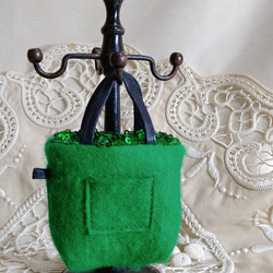 29㎝ドール用　トートバッグ　スパンコール④グリーン　人形用バッグ　バービー人形 3枚目の画像