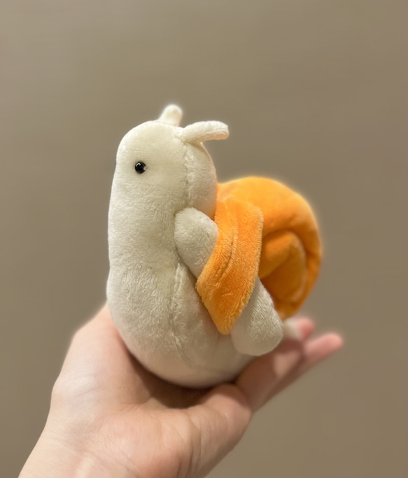 なで肩ツムリ ぬいぐるみ まこすん 通販 16835921｜Creema(クリーマ