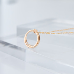 14KGF Gold Filled "Hammered Double Circle Gold Necklace" 第9張的照片
