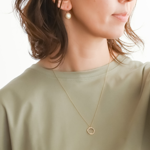 14KGF Gold Filled "Hammered Double Circle Gold Necklace" 第2張的照片