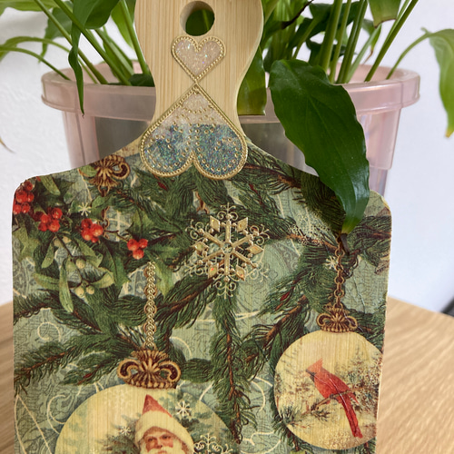 デコパージュ作品クリスマスボード カッティングボード クリスマスオブジェ デコパージュ 立体・オブジェ