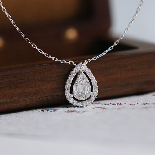 天然ダイヤモンドネックレス0.28ct k18 ネックレス・ペンダント パール  