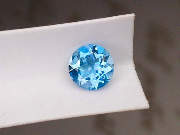 aquamarine-sphere202hq01-