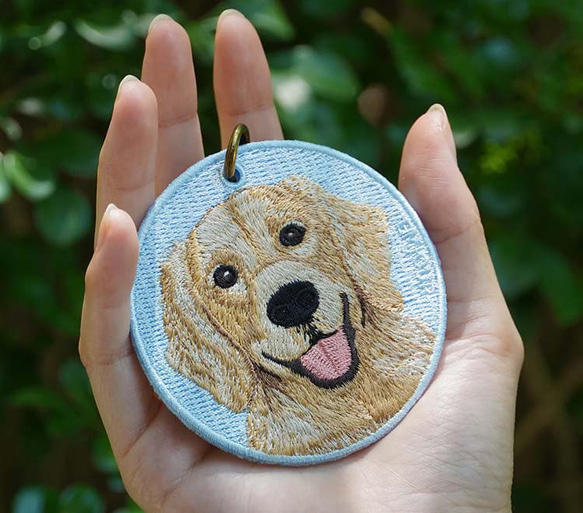 キーホルダー 犬 刺繍 ゴールデンレトリーバー 動物 愛犬 プレゼント 両面 ストラップ バッグチャーム or-029 1枚目の画像