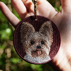 キーホルダー 犬 刺繍 ヨークシャテリア 母の日ギフト 愛犬 プレゼント 両面 ストラップ バッグチャーム or-007 5枚目の画像