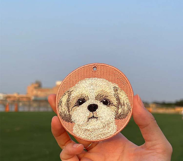 キーホルダー 犬 刺繍 シーズー ピンク 母の日 愛犬 プレゼント 両面 ストラップ バッグチャーム or-061 5枚目の画像