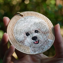 キーホルダー 犬 刺繍 ビジョンフリーゼ 母の日 愛犬 プレゼント 両面 ストラップ バッグチャーム 映え or-033 5枚目の画像