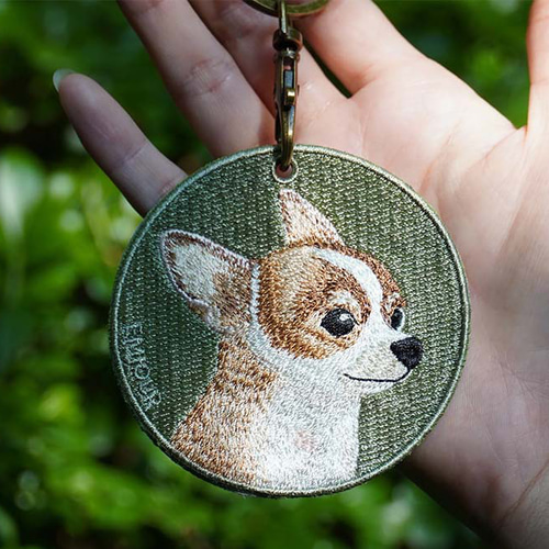 キーホルダー 犬 刺繍 チワワ クリスマス プレゼント 両面