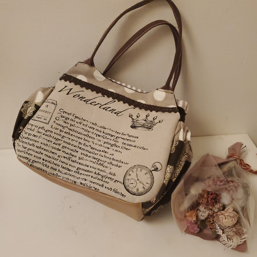 〈65〉oko様　ハンドメイド リバティ オーダー トートバッグ アリス アリス トートバッグ No.210704 | Liberte Couturiere