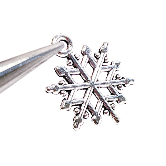 特價「4 件 300 日元，含運費」 ejp443 約 15*20 mm 雪花吊飾 古董銀 第2張的照片