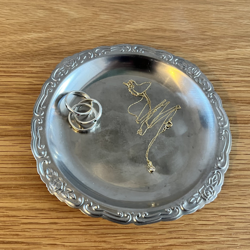  CREAMWARE ヴィンテージ　アンティーク　プレート Antique Wedgwood Creamware Dinner Plates - Bardith, Ltd.