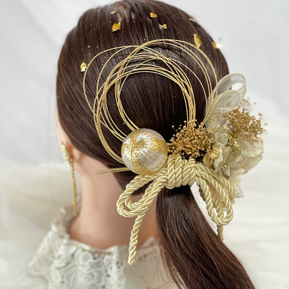 成人式　＆　結婚式　ピオニー髪飾り　ホワイト＆ホワイトゴールド　和装　成人式髪飾り　結婚式髪飾り　 3枚目の画像