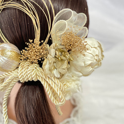 成人式　＆　結婚式　ピオニー髪飾り　ホワイト＆ホワイトゴールド　和装　成人式髪飾り　結婚式髪飾り　 2枚目の画像