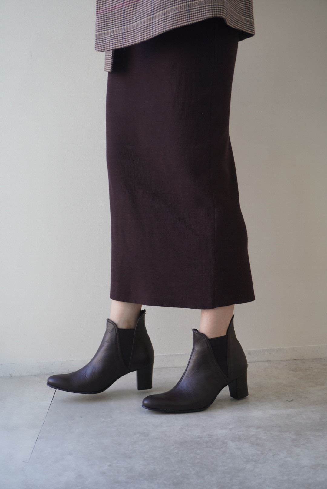 即納★柔らかい革で脱ぎ履きしやすい便利なサイドゴアブーティ★