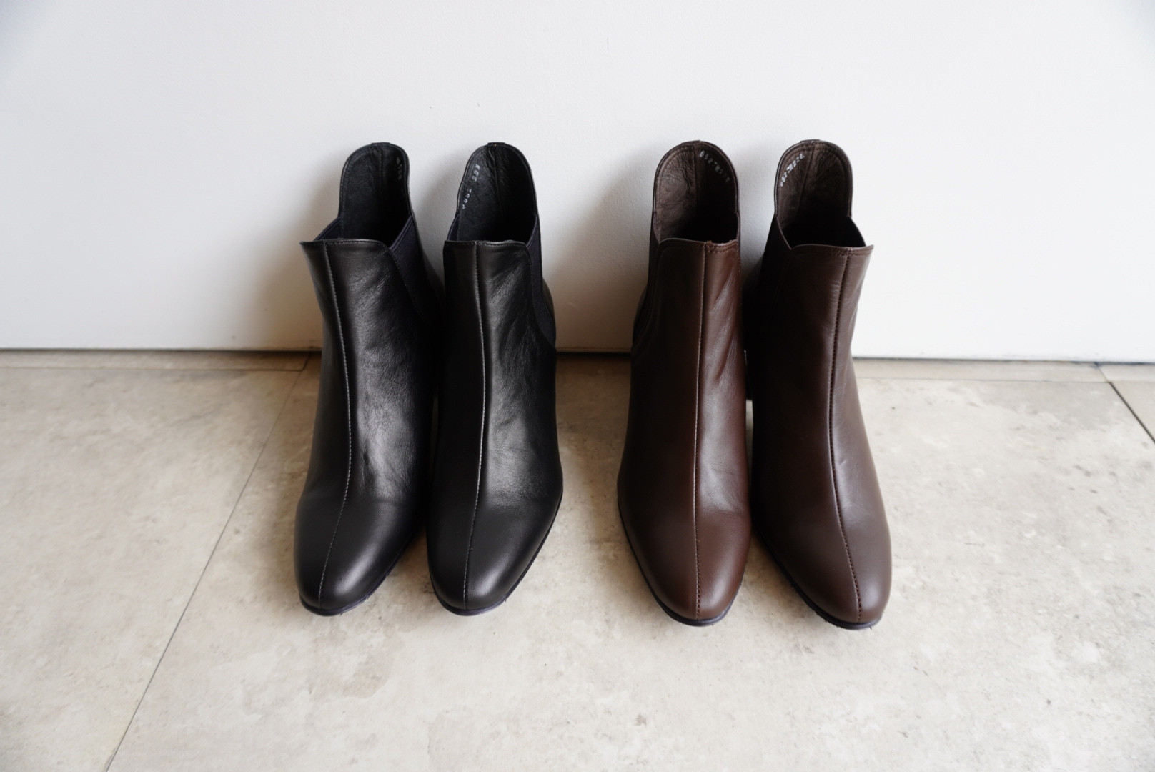 即納★柔らかい革で脱ぎ履きしやすい便利なサイドゴアブーティ★